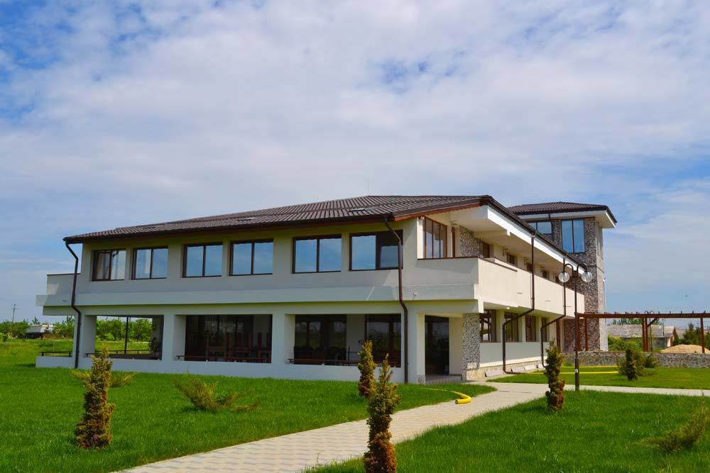 Pensiunea Georgia Lunguleţul Esterno foto